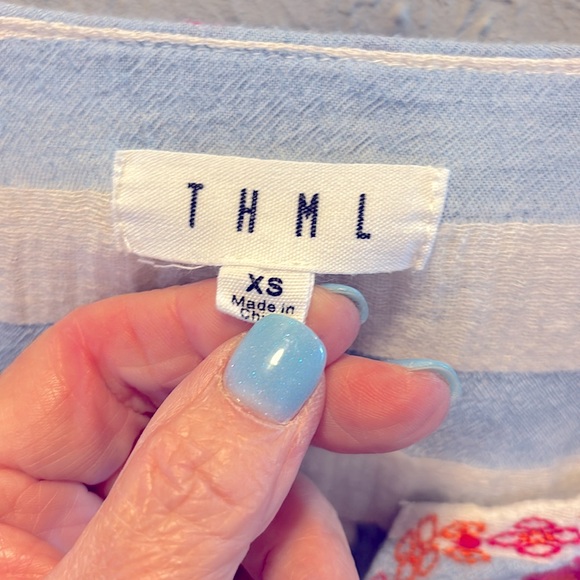 THML  Boho Embroidered Floral Top Blouse Blue Stripe Women’s Size XS - Picture 8 of 8